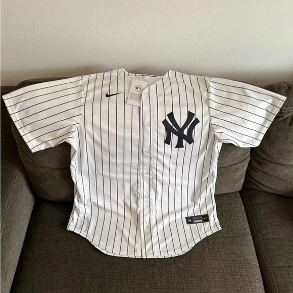 Nike Authentic New York Yankees Gleyber Torres #25 Baseball Jersey Men’s Sz L - Picture 2 of 6